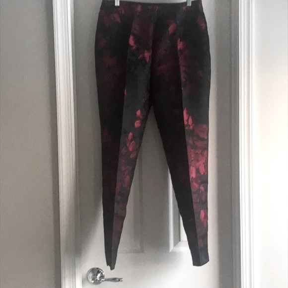 Talbots black and red flower print pants. Never worn but cut tags off - Picture 1 of 3